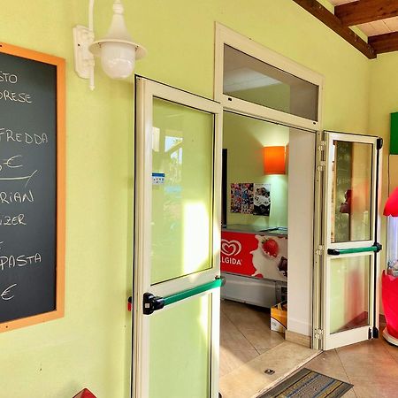 Pizzo Beach Club Apartment Bagian luar foto