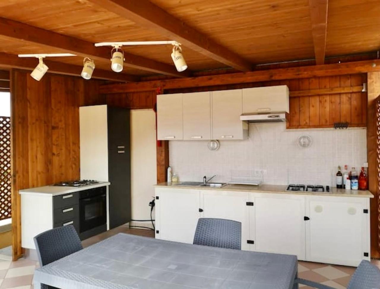 Pizzo Beach Club Apartment Bagian luar foto