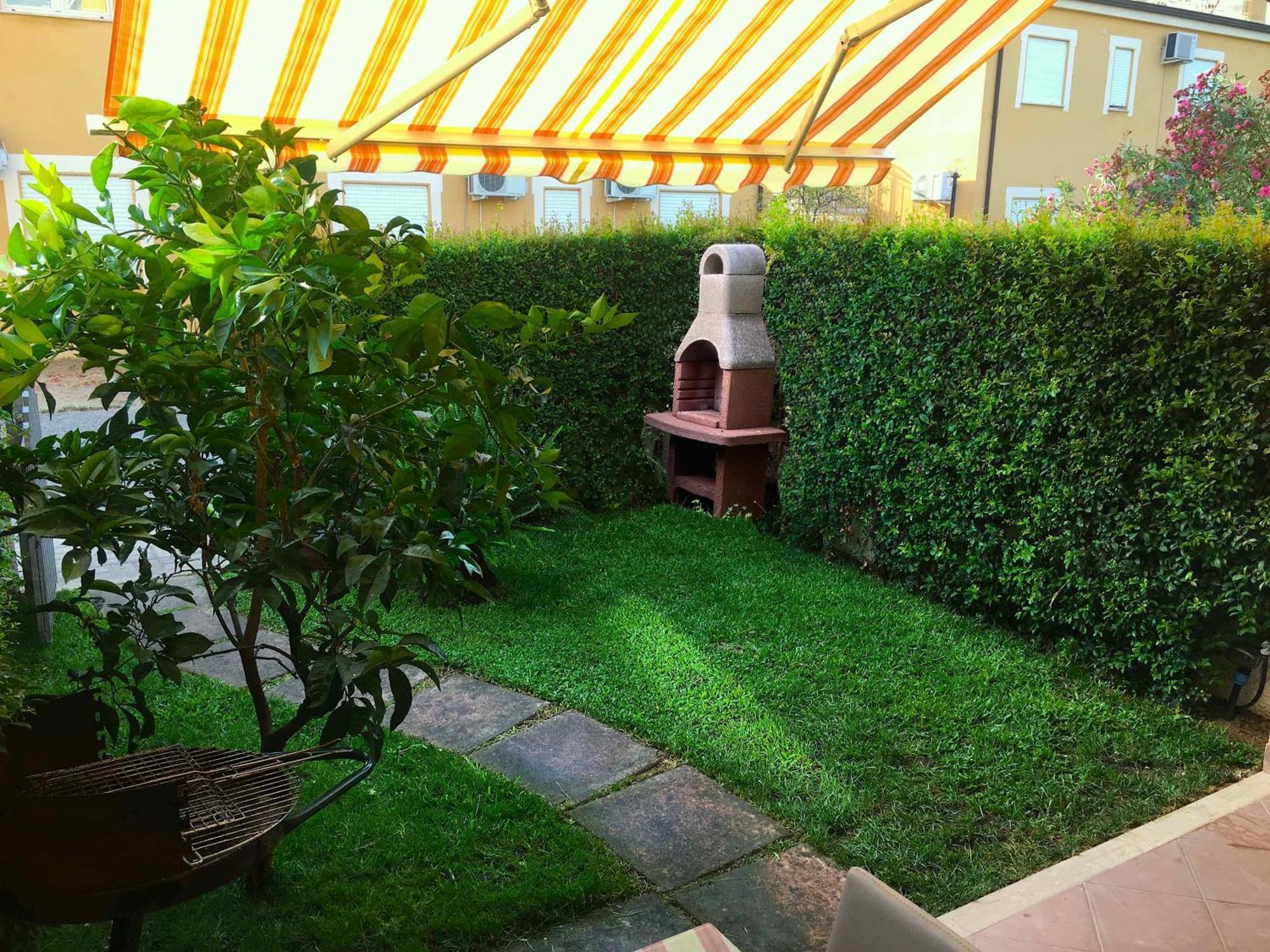 Pizzo Beach Club Apartment Bagian luar foto