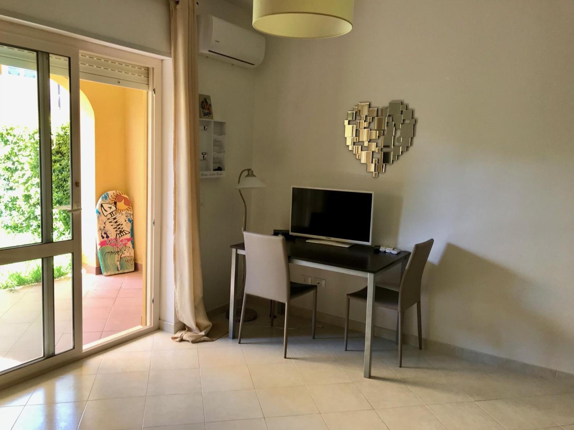 Pizzo Beach Club Apartment Bagian luar foto